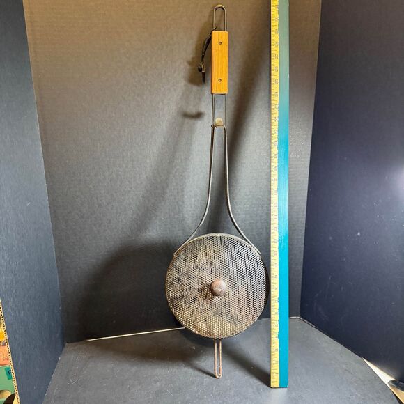 Vintage Androck Muza Campfire Cooker [Item 0159] - Picture 4 of 6